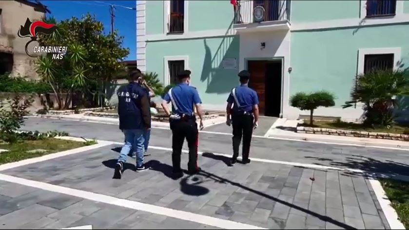 I carabinieri al Comune di Cosoleto