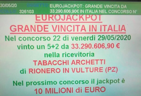 L'annuncio della vincita da 33 milioni centrata al Tabacchi Archetti di Rionero