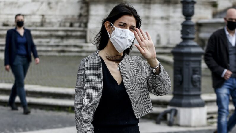 Elezioni a Roma, Virginia ai raggi X contro una folla di pretendenti