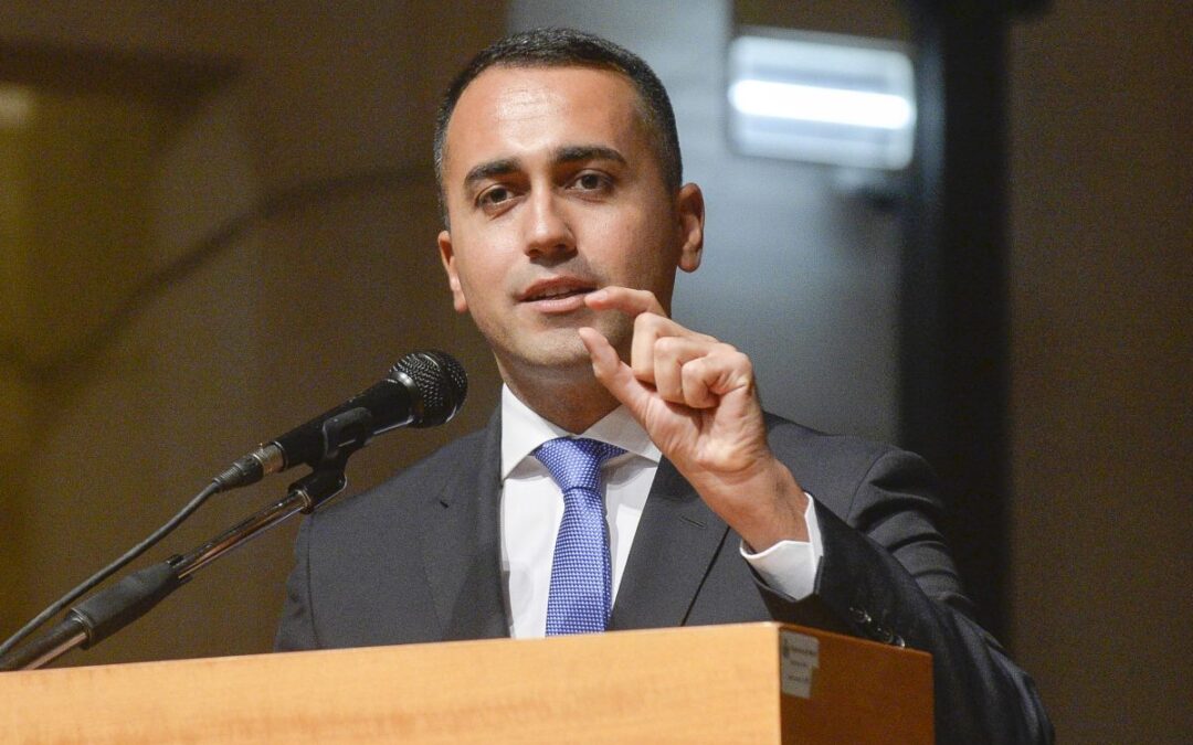 Di Maio “Risponderemo a chi vuole chiuderci la porta in faccia”