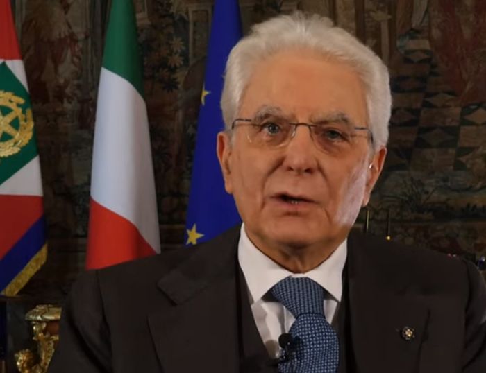 Regioni, Mattarella “Tenere insieme pluralità e unità”