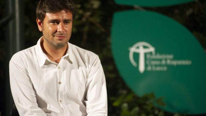 Di Battista “Conte non deve temermi”