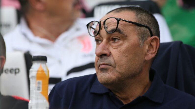 Sarri all’attacco “Mi girano quando dicono che non ho vinto In Italia”