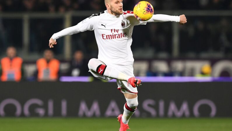 Milan espugna Lecce, rossoneri vincono 4-1