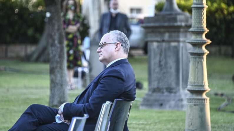 Gualtieri “Faremo una nuova richiesta di scostamento di bilancio”