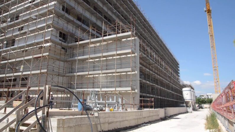 Entro il 2020 la nuova ala “Asclepios 3” al Policlinico di Bari