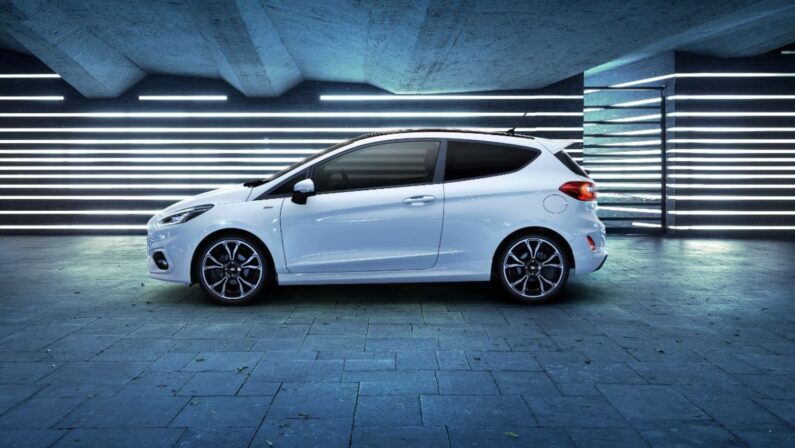 Ford Fiesta Hybrid, Efficienza e divertimento alla guida