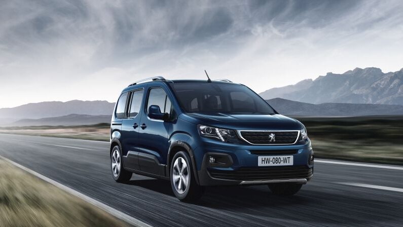 Peugeot rifter, nuova versione Mix Puretech 110 S&S Allure