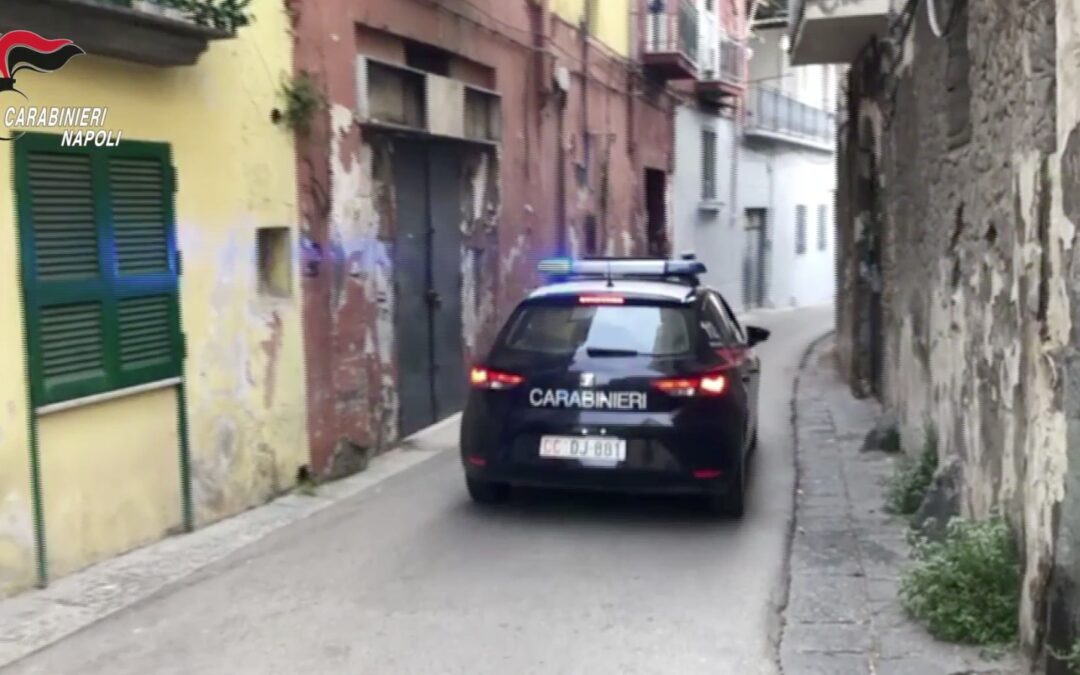 Blitz antidroga, decapitato il clan D’Alessandro nel napoletano
