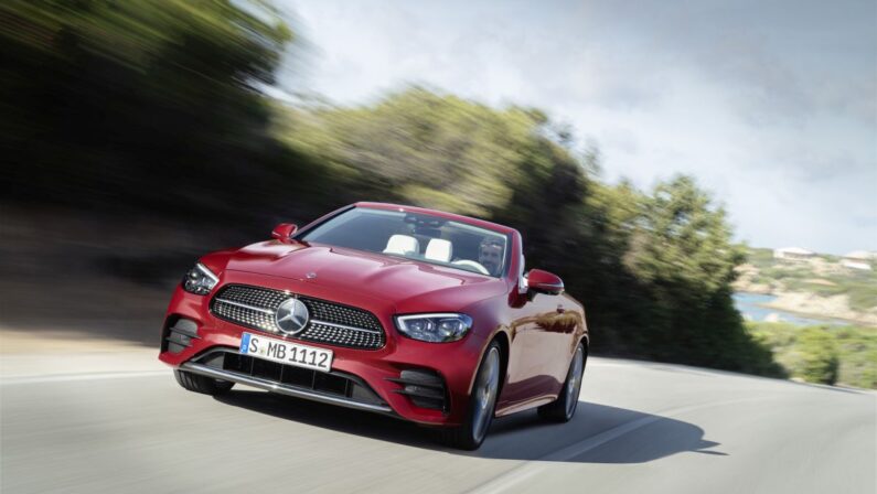 Nuove Mercedes Classe E Cabrio e Coupè, sportive di classe