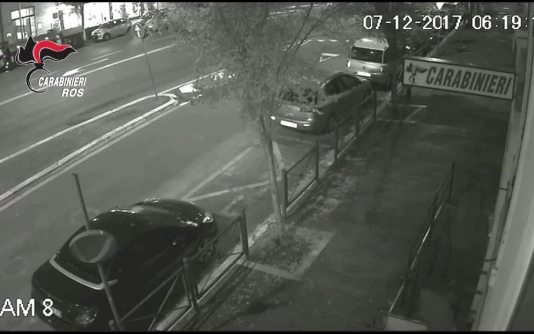 Scoperta cellula anarchica responsabile di alcuni attentati, 7 arresti