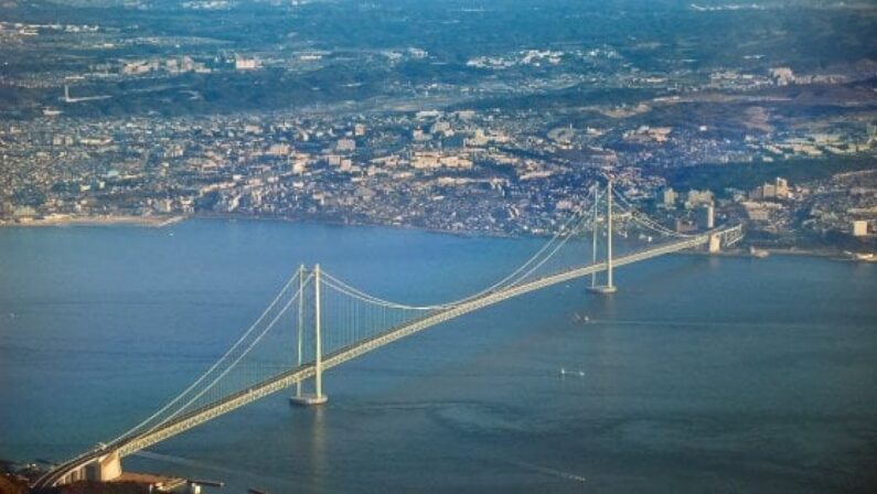 Ponte sullo Stretto, industriali di Calabria e Sicilia: «L'Italia ne ha bisogno»