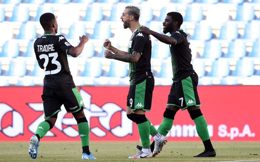 Il Sassuolo la spunta nel finale, battuto il Lecce 4-2