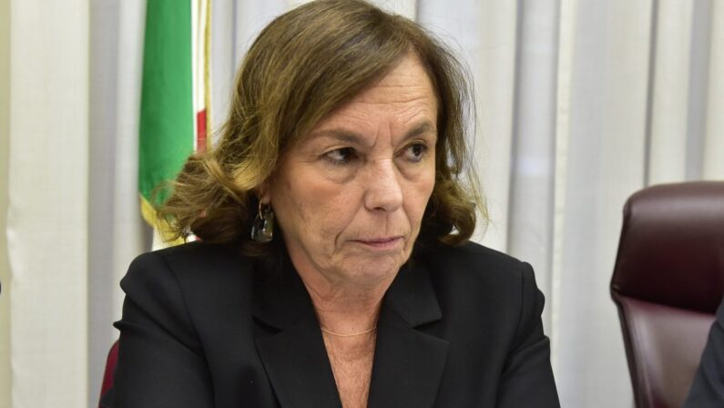 Lamorgese “Sui decreti Sicurezza soluzione in tempi brevi”