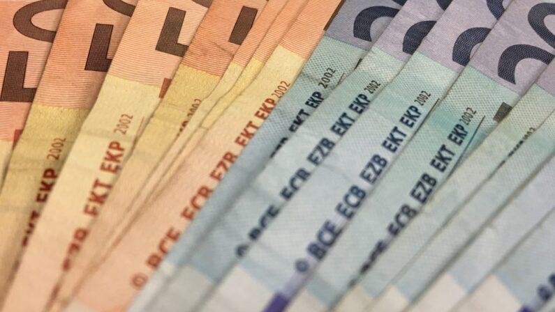 Un milione di euro in contanti nella cassaforte del commercialista irpino