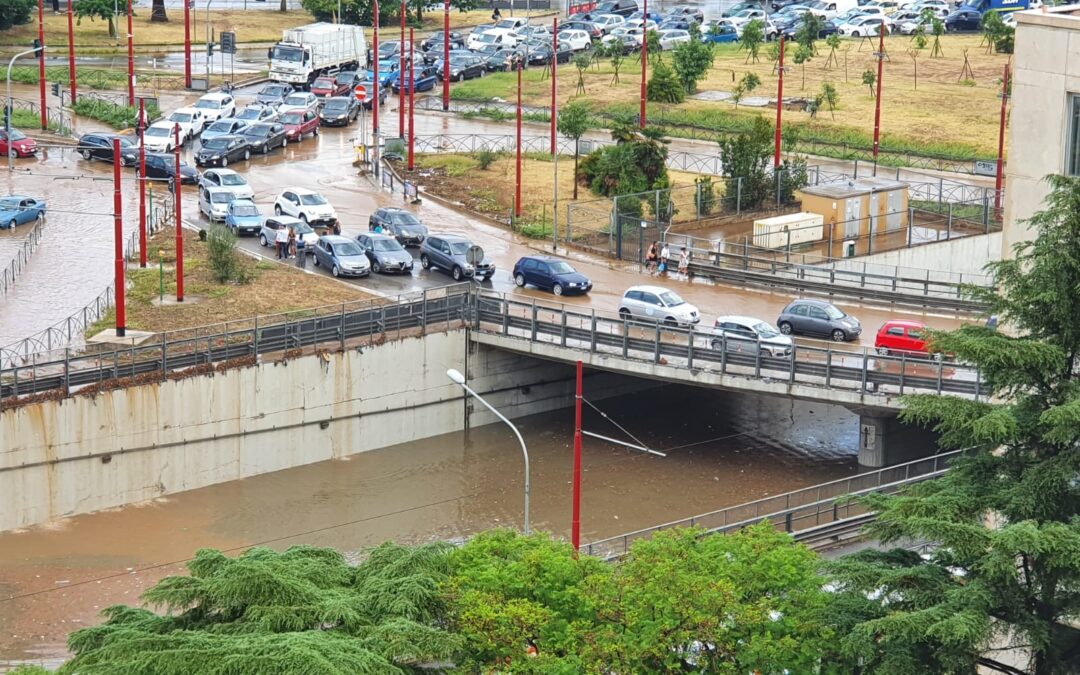 Bomba d’acqua su Palermo, due morti