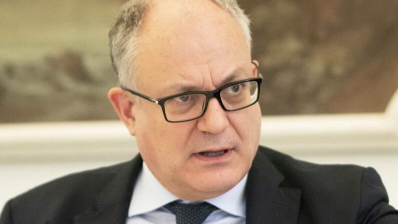 Autostrade, Gualtieri “Debito non si sposterà sul bilancio dello Stato”
