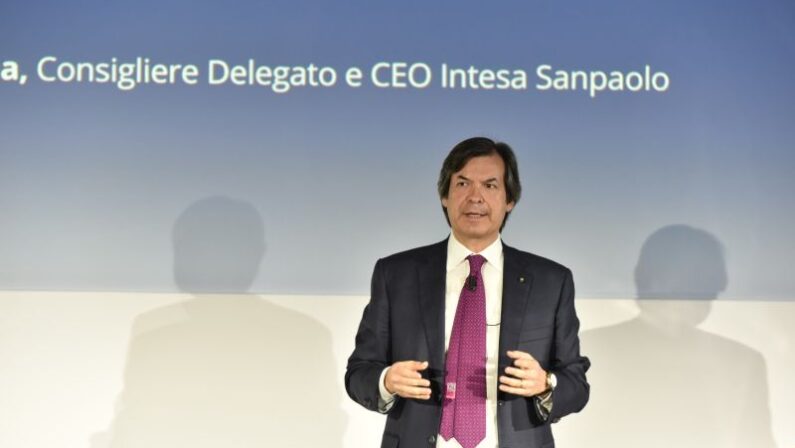 Da Intesa Sanpaolo prestito agevolato per le mamme che lavorano