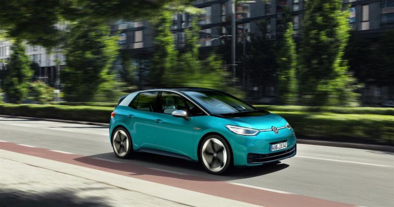 Volkswagen, aperti gli ordini della gamma ID.3