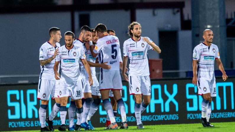 Il Crotone torna in serie A dopo due anni