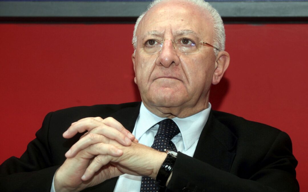 Campania, De Luca “al lavoro per umanizzare servizi nella sanità”