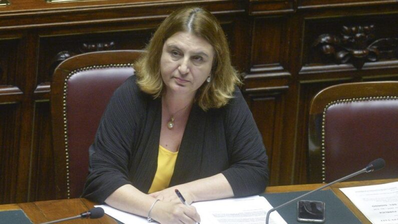 Pensioni, riparte il tavolo sulla riforma. Catalfo “Quota 100 resta”
