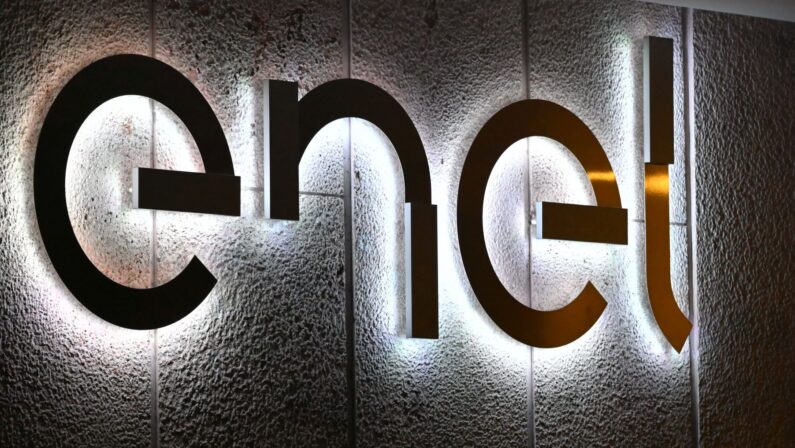 Enel annuncia cambiamenti al top management