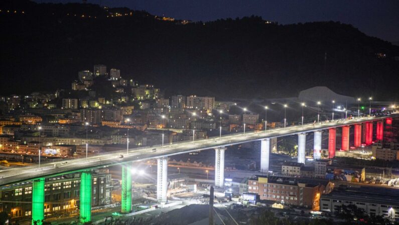 67 mila metri cubi di calcestruzzo per il Ponte di Genova