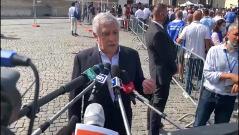 Tajani “In piazza per cambiare, lo chiedono gli italiani”