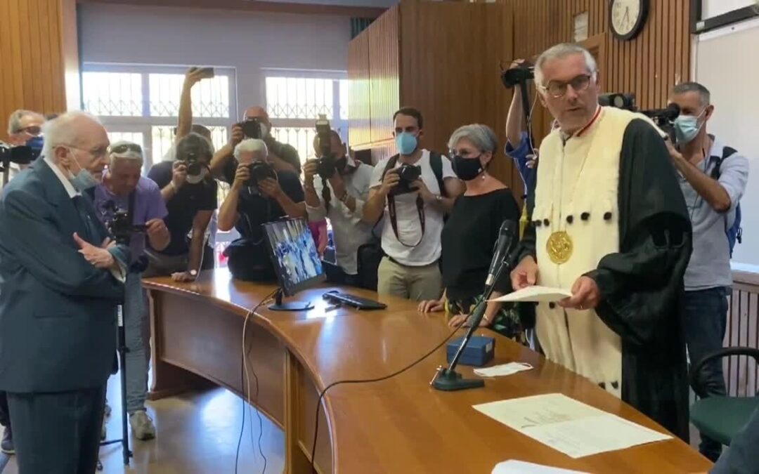 A 97 anni si laurea a Palermo, è record