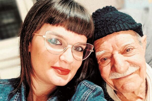 Carmen Federica Lopatriello con il nonno Carlantonio