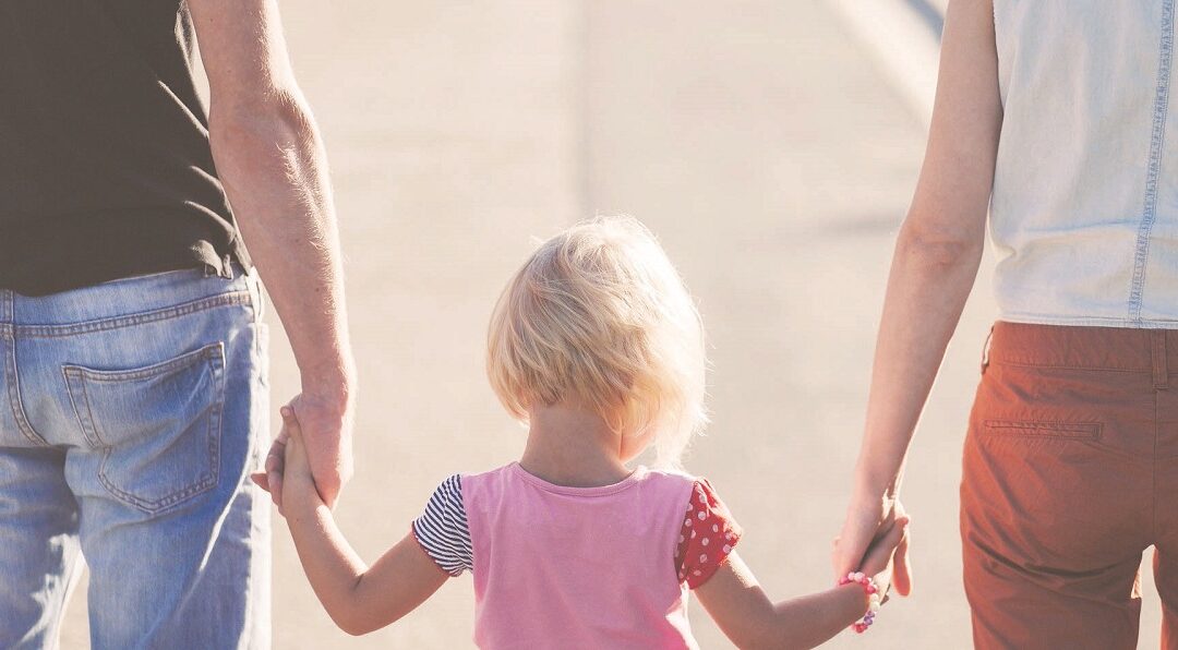 L’esperta: «Allarme “parental bournout”? Non esistono genitori perfetti»