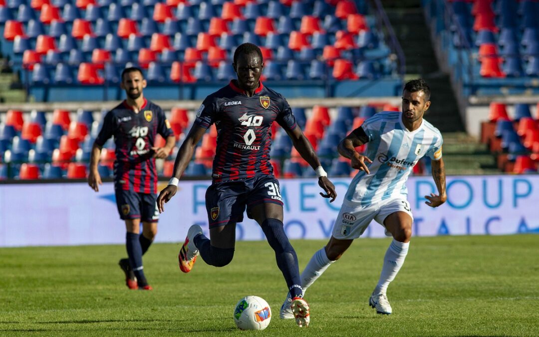 Franck Kanoutè, durante Cosenza-Entella