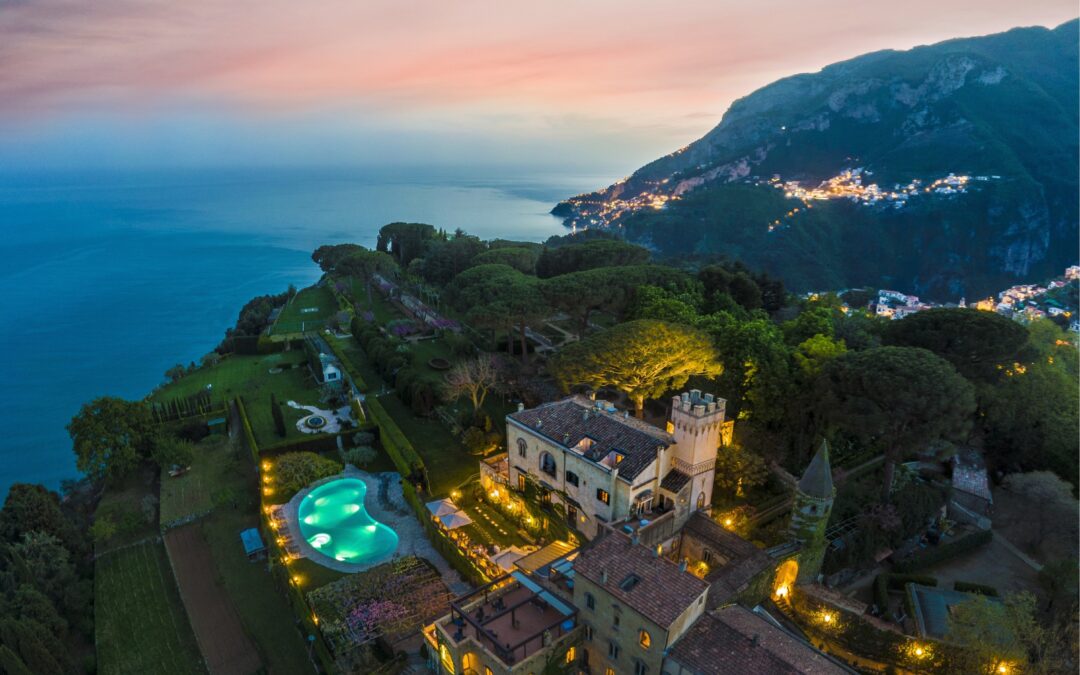 L’Italia delle eccellenze enogastronomiche riparte da Villa Cimbrone  a Ravello