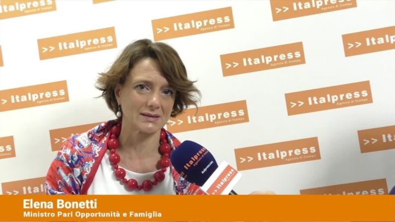 Covid, Bonetti “Proroga stato emergenza serva a investire”