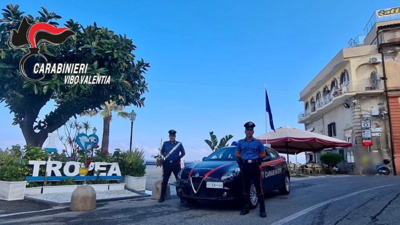 Nel centro di Tropea con 180 grammi di marijuana, arrestato un 49enne per spaccio