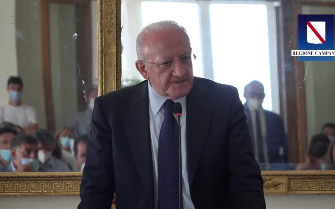 De Luca “Potenziamo la Sanità a Ischia e Procida”