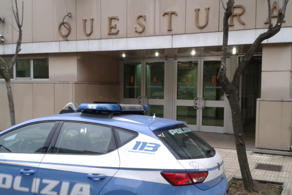 questura cosenza polizia