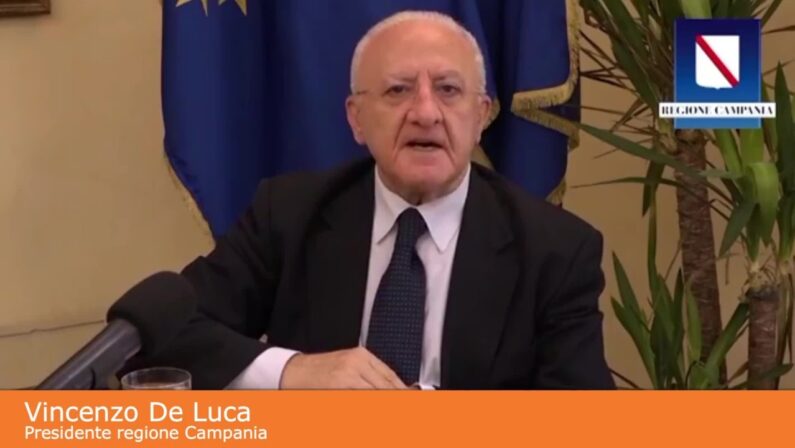 De Luca “Per Semplificare Governo segua modello Universiadi”