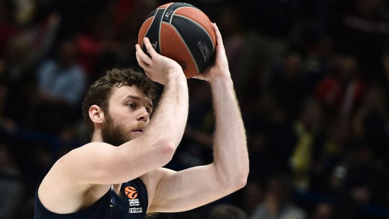 Sconfitta per i Pelicans di Melli nella notte Nba, super TJ Warren