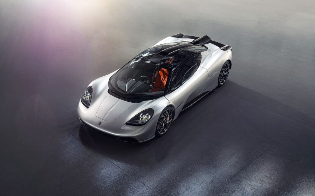 Gordon Murray presenta la supercar T.50 spinta da un V12