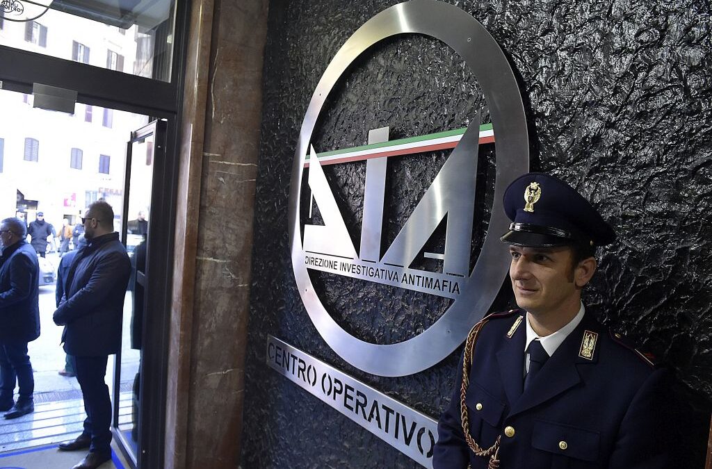 Mafia, arrestato figlio boss Badalamenti latitante da 3 anni