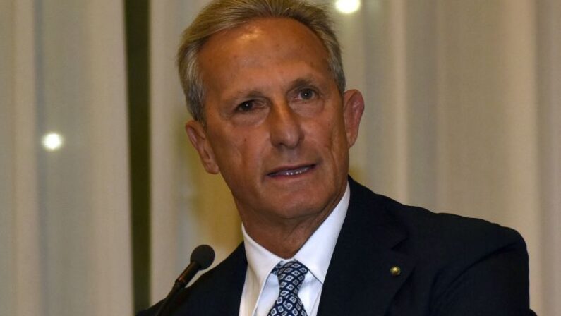 Ubi, Miccichè “Integrazione in Intesa sarà pilastro ripresa economica”
