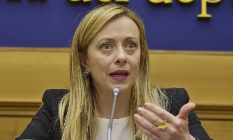 Meloni “Blocco licenziamenti solo con pagamento della Cig”