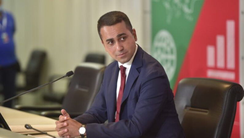 Di Maio “Sbarchi dalla Tunisia diminuiti ma non abbassare la guardia”