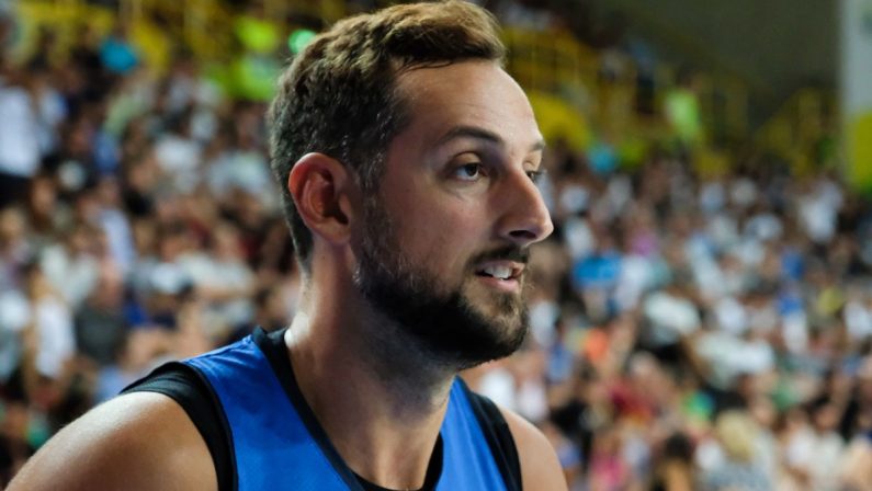 Nba, Belinelli batte Melli e i Pelicans dicono addio ai play-off