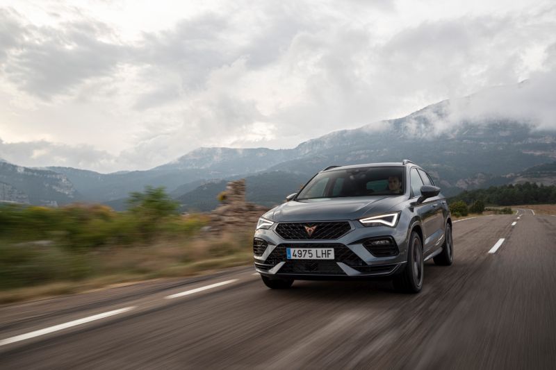 Nuova Cupra Ateca, il suv ad alte prestazioni