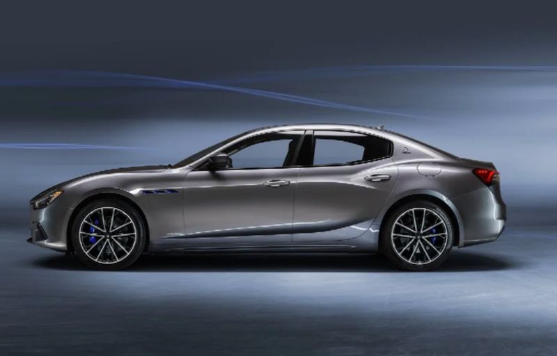 Maserati presenta la Ghibli Hybrid elettrica