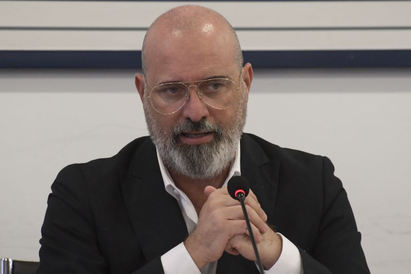 Covid, Bonaccini “In questo momento no a blocco spostamenti”