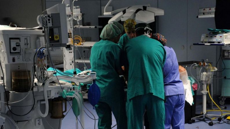 Eseguito a Catania il primo trapianto di utero in Italia